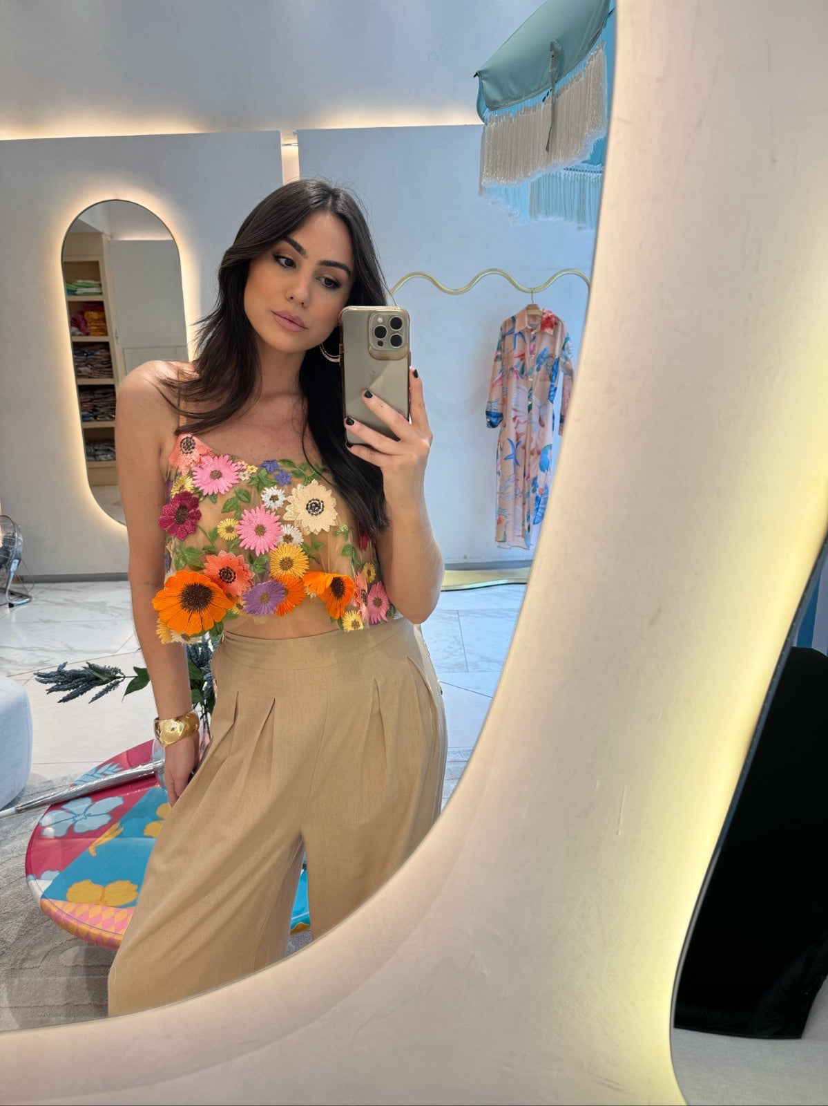 Cropped Mila 3
