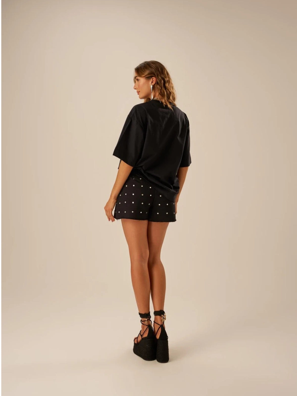 Short Ludy 3