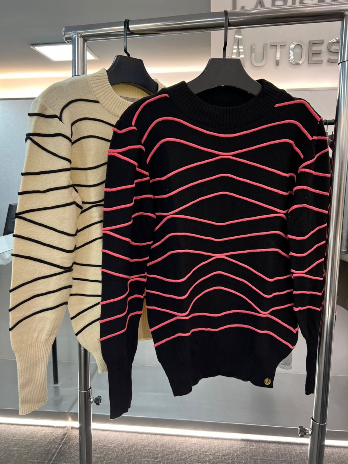 Tricot San Diego 6